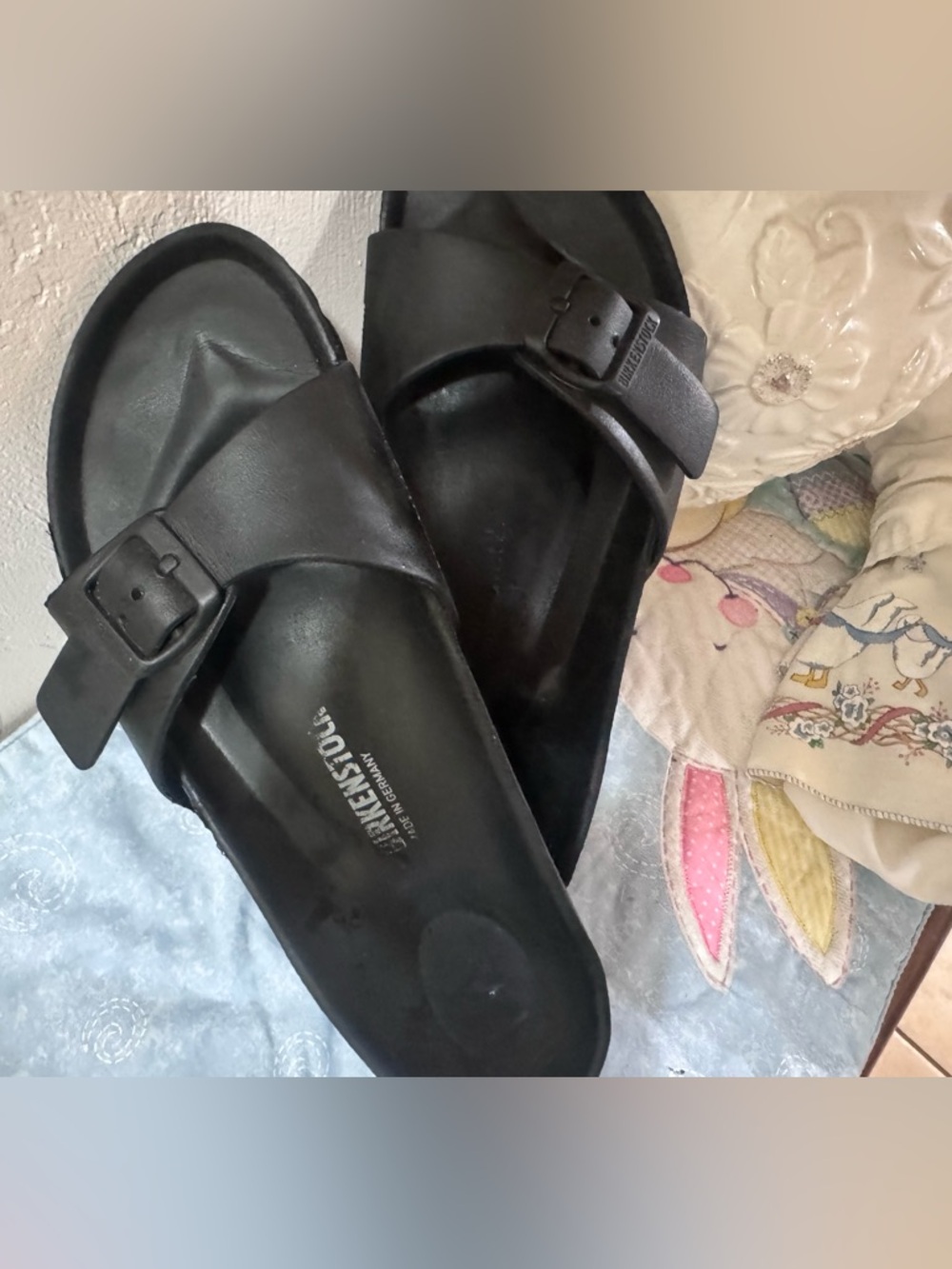 Birkenstock Black Arizona Slide Sandals